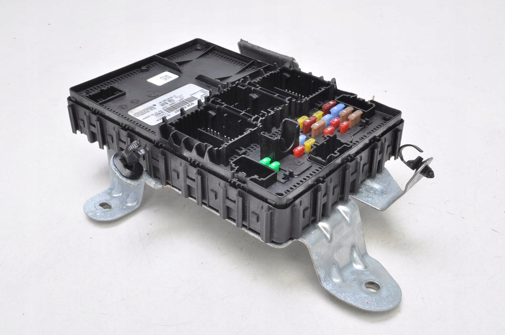 FORD FIESTA MK8 1.5 ST BOX MODULE BSI JU5T-15604-BJH