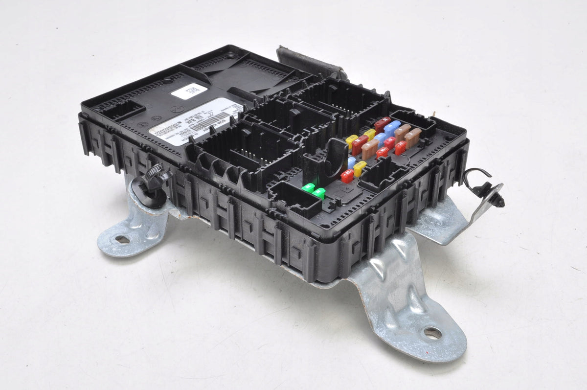 FORD FIESTA MK8 1.5 ST BOX MODULE BSI JU5T-15604-BJH