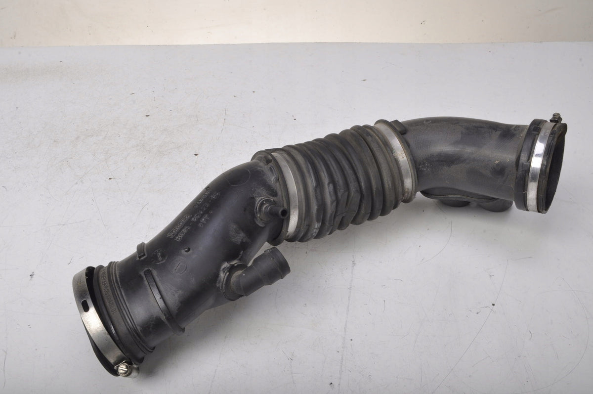 FORD FIESTA MK8 1.5 TDCi PIPE AIR INTAKE BG91-9C623-BC