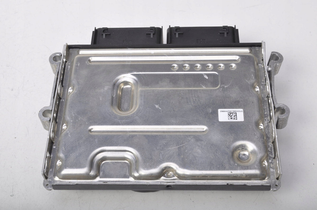 FORD FIESTA MK8 COMPUTER ENGINE DRIVER L1T1-12A650-LA