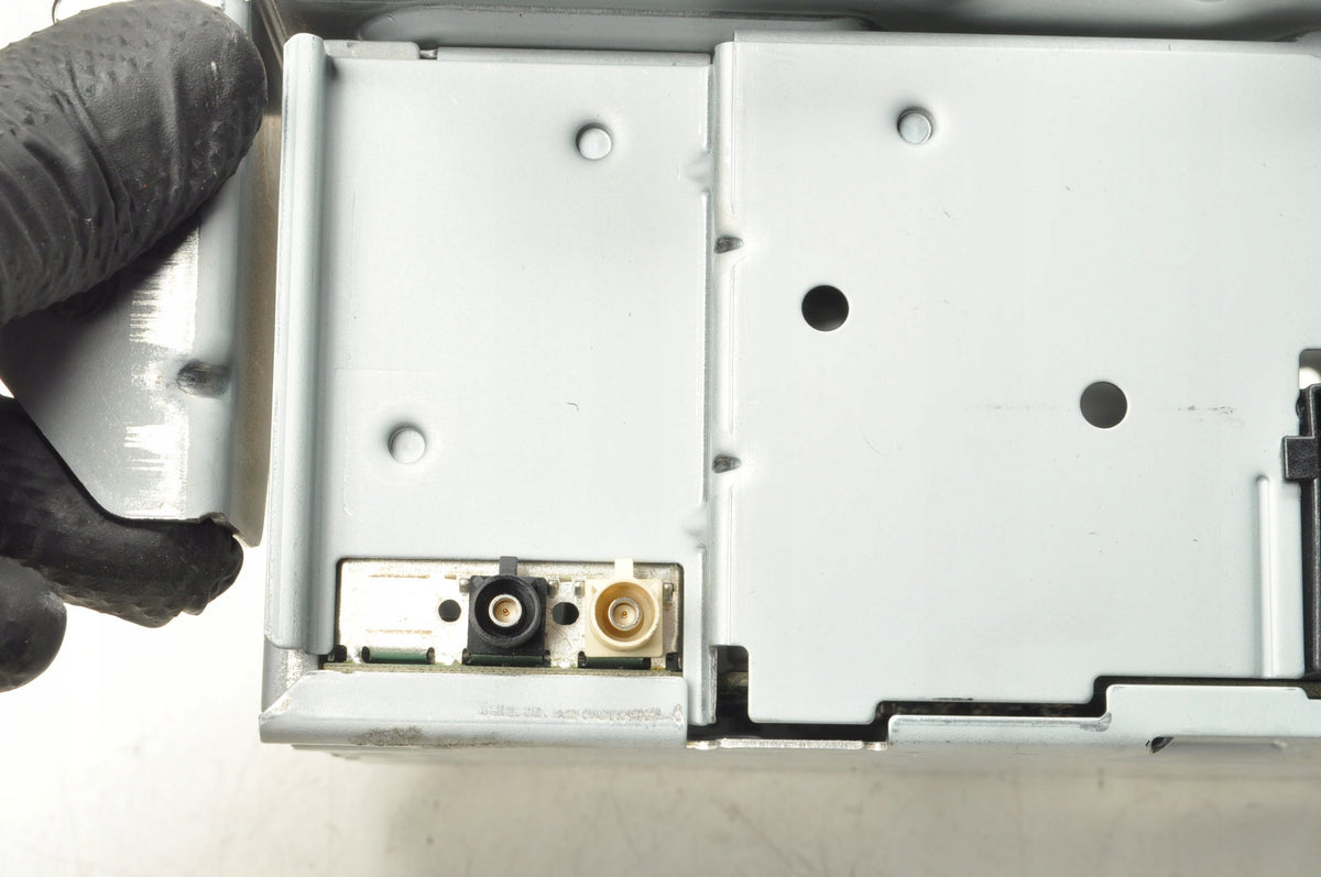 FORD FIESTA MK8 RADIO NAVIGATION H1BT-18C815-VT