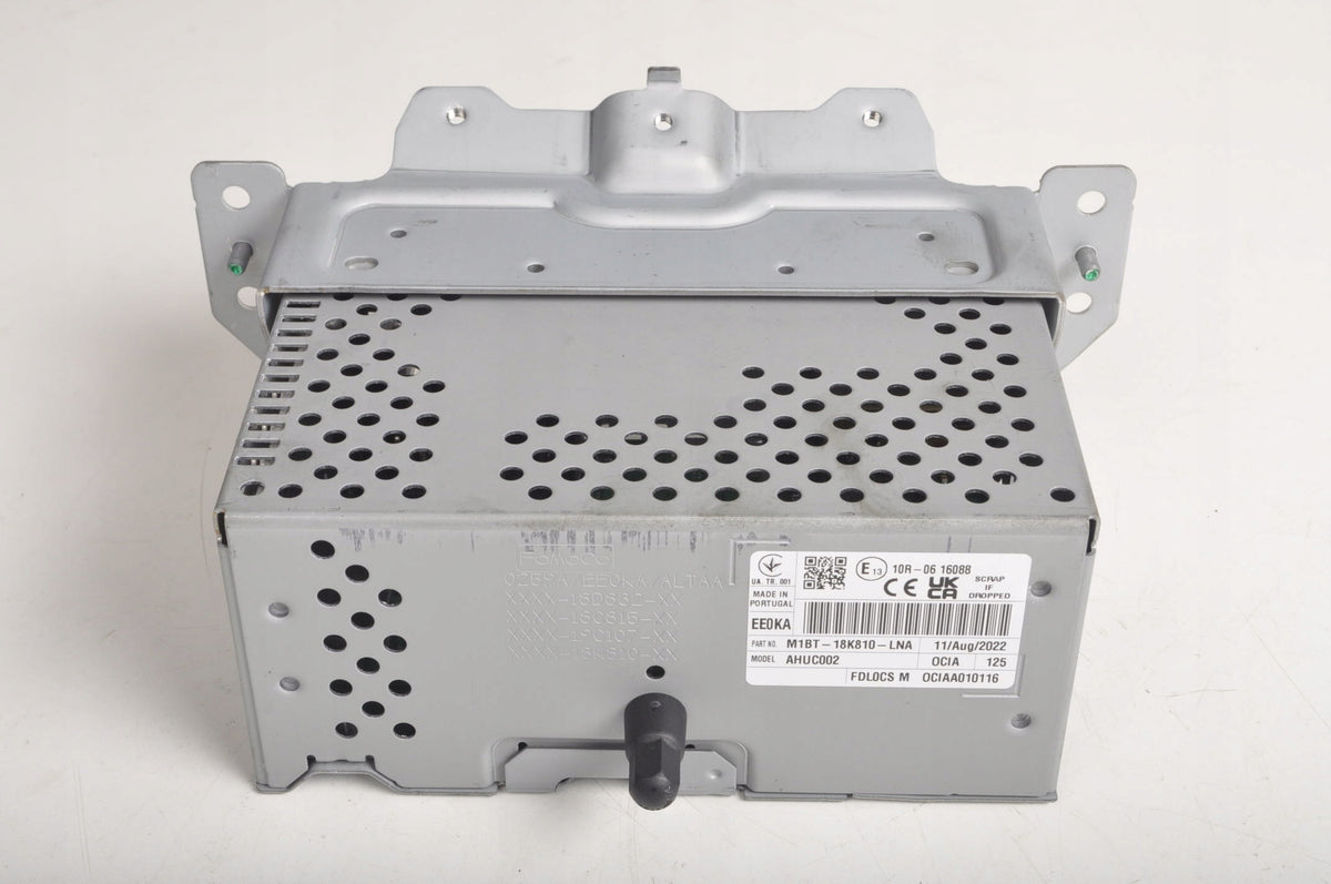 FORD FIESTA MK8 RADIO NAVIGATION M1BT-18K810-LNA