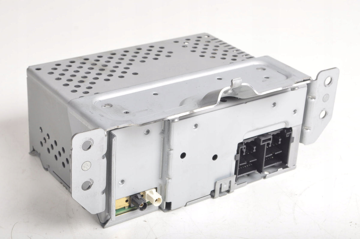 FORD FIESTA MK8 RADIO NAVIGATION M1BT-18K810-LNA