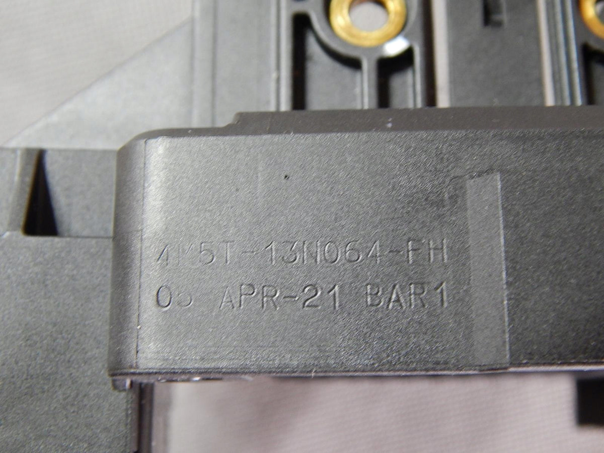 FORD FOCUS II COMBINED SWITCH 4M5T13N064FH