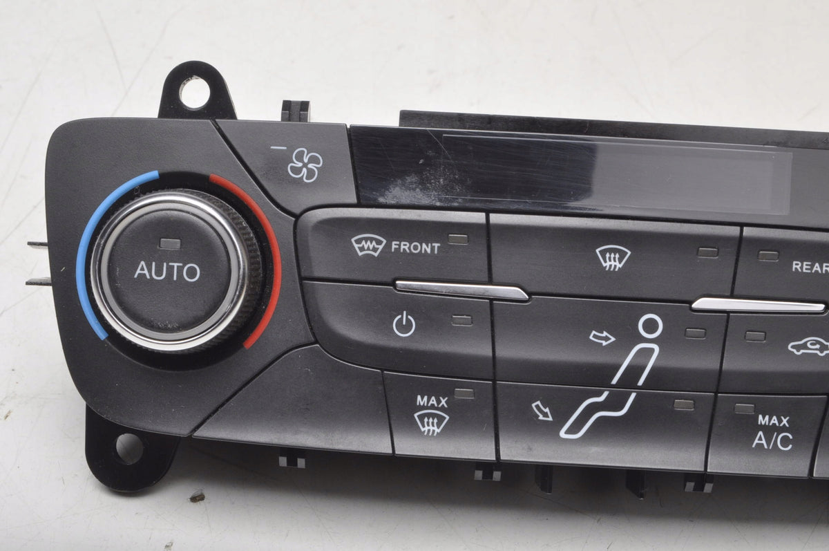 FORD FOCUS MK3 AIR CONDITIONING PANEL F1ET-18C612-BH