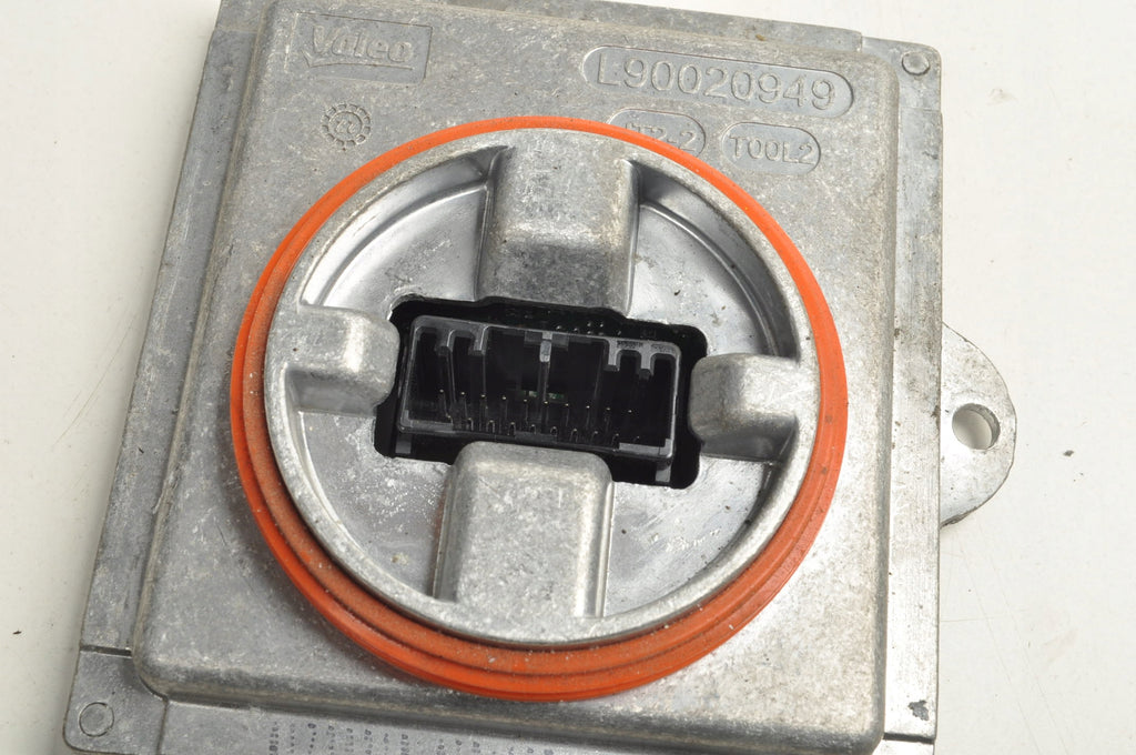 FORD FUSION II XENON L90077817 CONVERTER