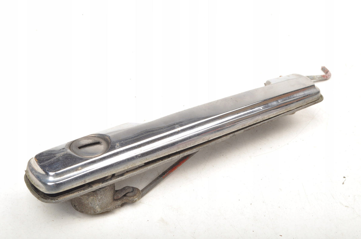 FORD GRANADA DOOR HANDLE LEFT FRONT 71BBT22401AA