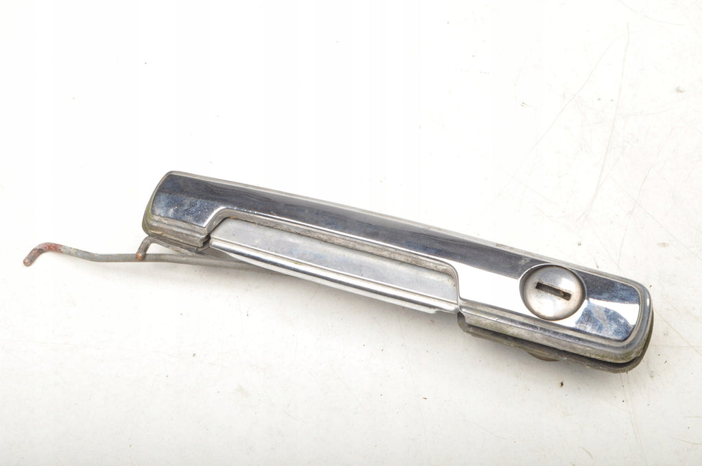 FORD GRANADA DOOR HANDLE LEFT FRONT 71BBT22401AA