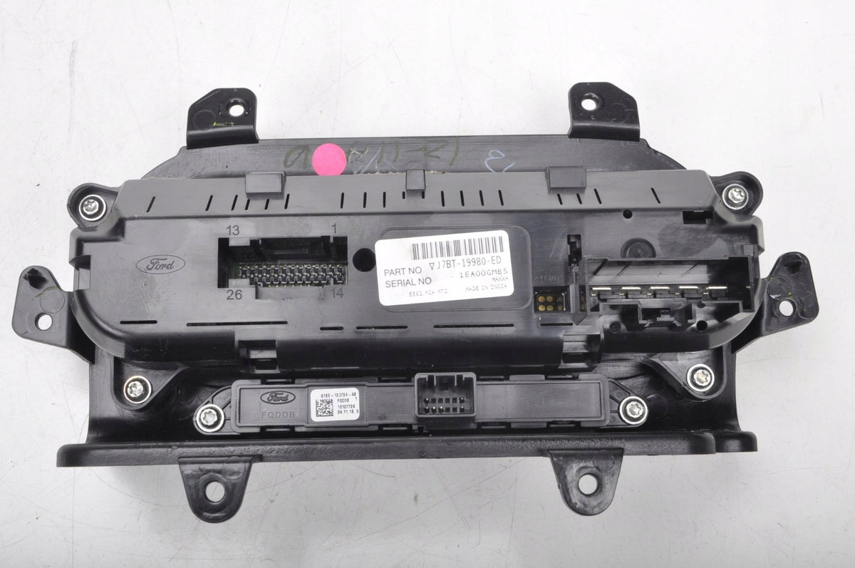 FORD KA III PLUS AIR CONDITIONING PANEL
