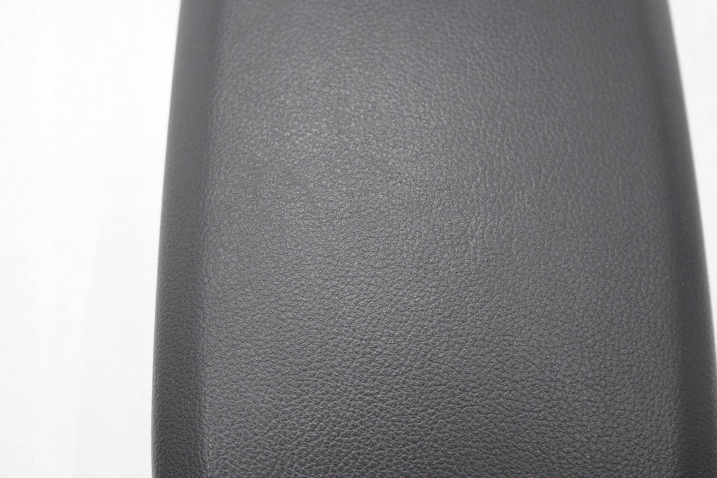 FORD KUGA II MK2 14R ARMREST BLACK