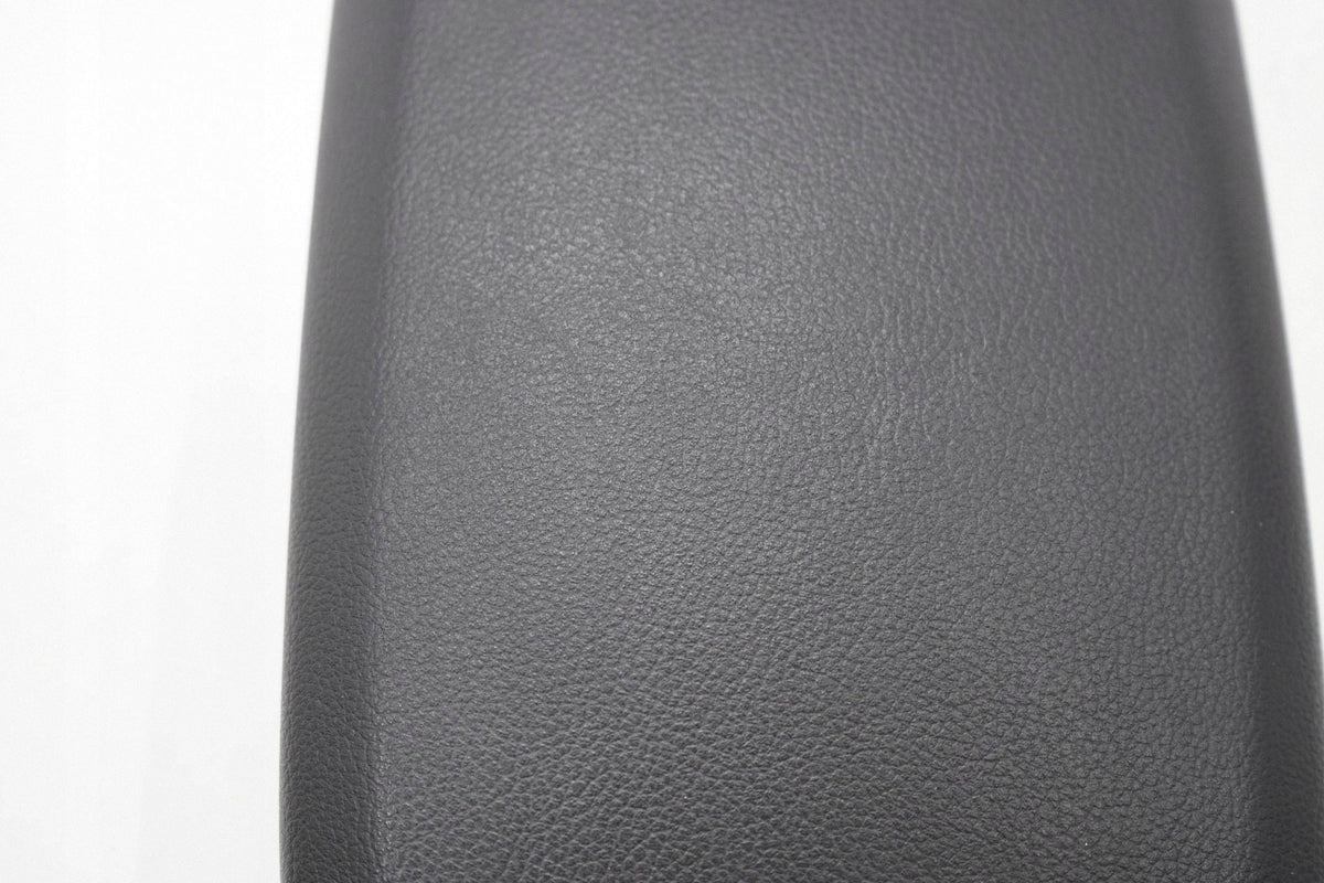 FORD KUGA II MK2 14R ARMREST BLACK