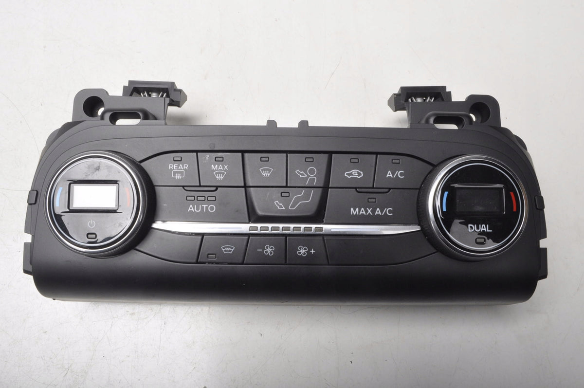 FORD KUGA MK3 AIR CONDITIONING PANEL LJ6T-18C612-BC