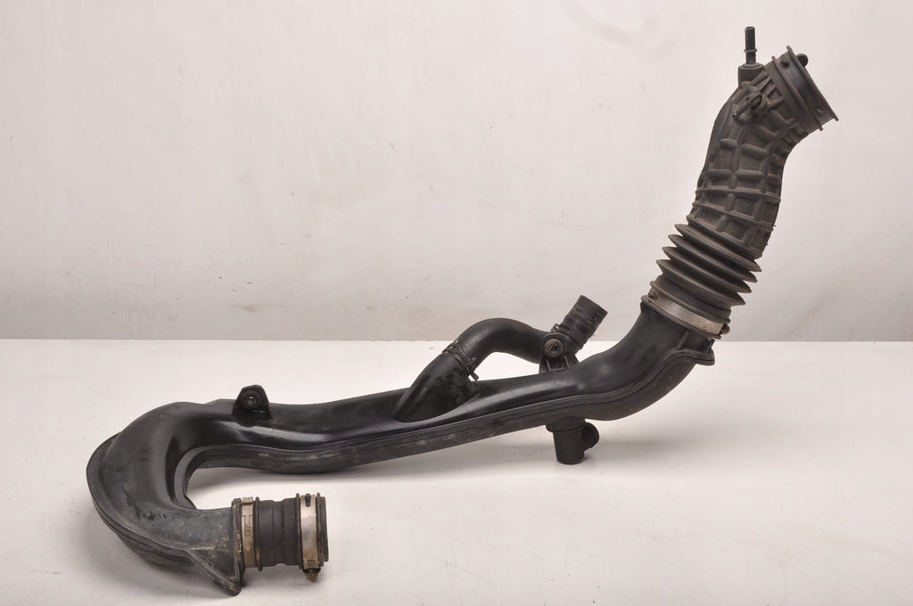 FORD MK5 1.5 AIR INTAKE PIPE DS73-9C623-GG