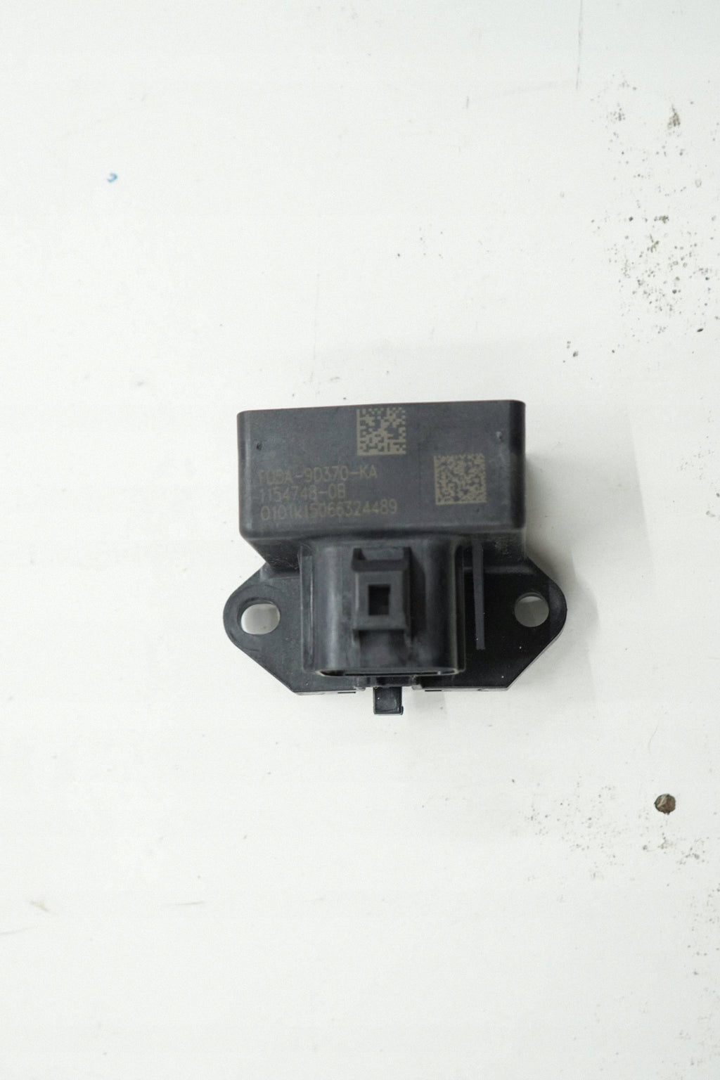 FORD MK5 15R 2.0 TDCI FUEL PUMP RELAY FU5A-9D370-KA