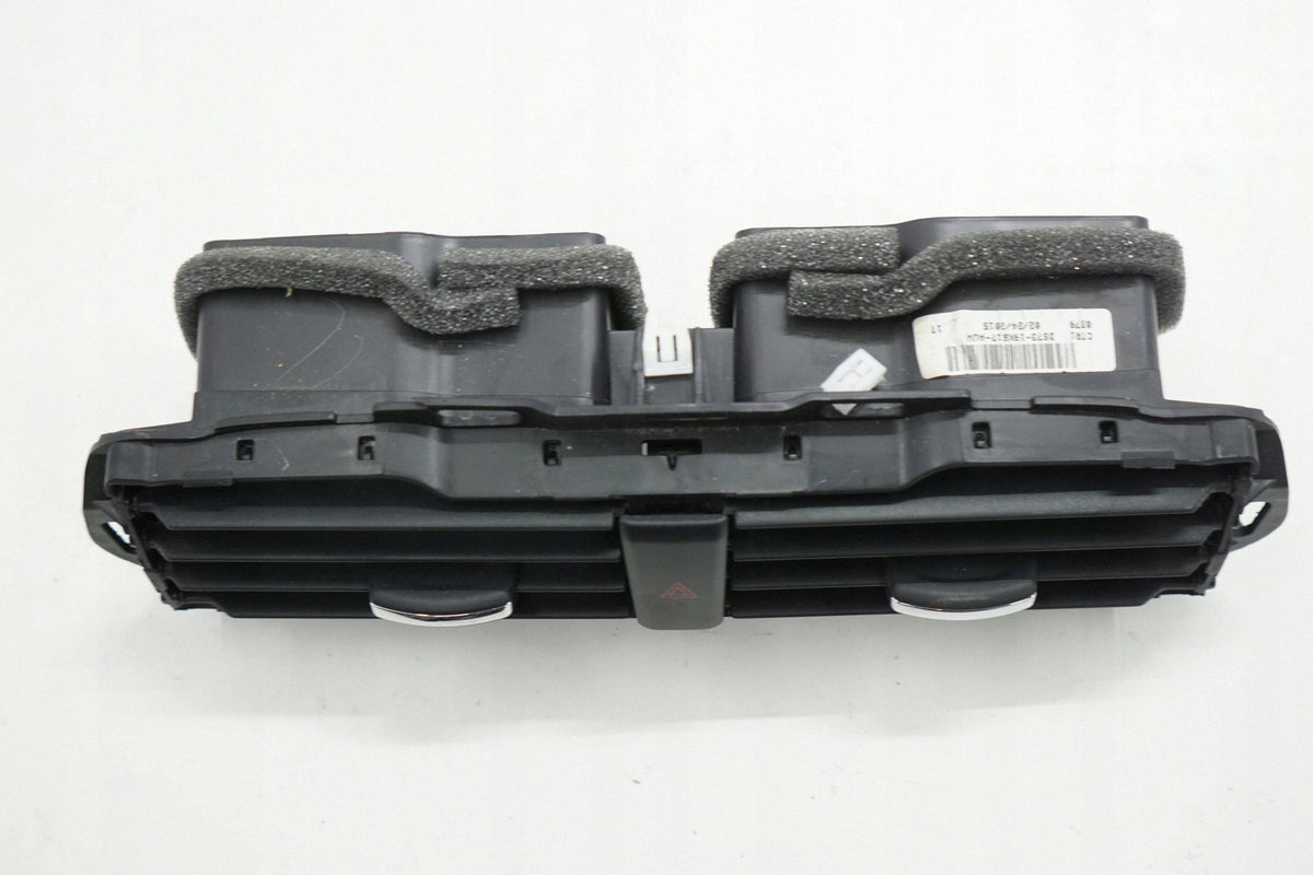 FORD MK5 15R AIR VENT FRONT CENTER DS73-19K617-AUW
