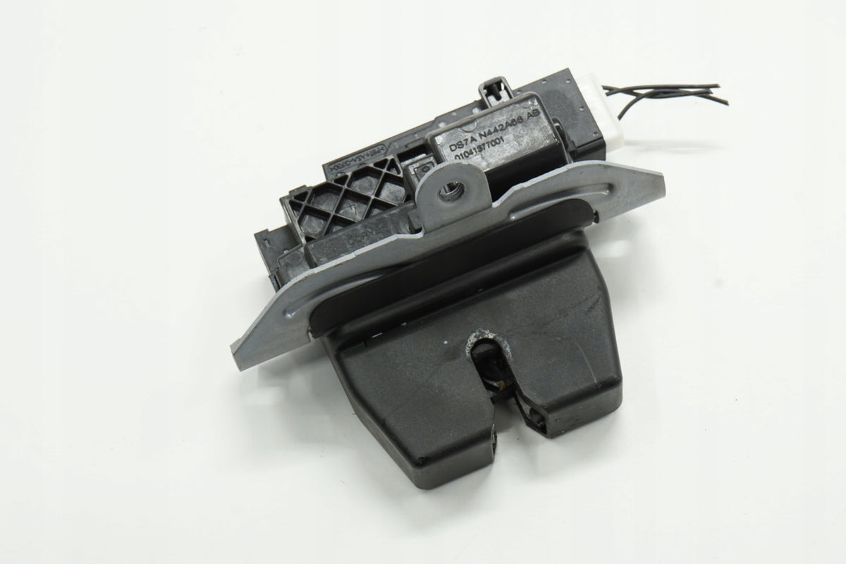 FORD MK5 HB 15R TAILGATE LOCK DS7A-N442A66-AB