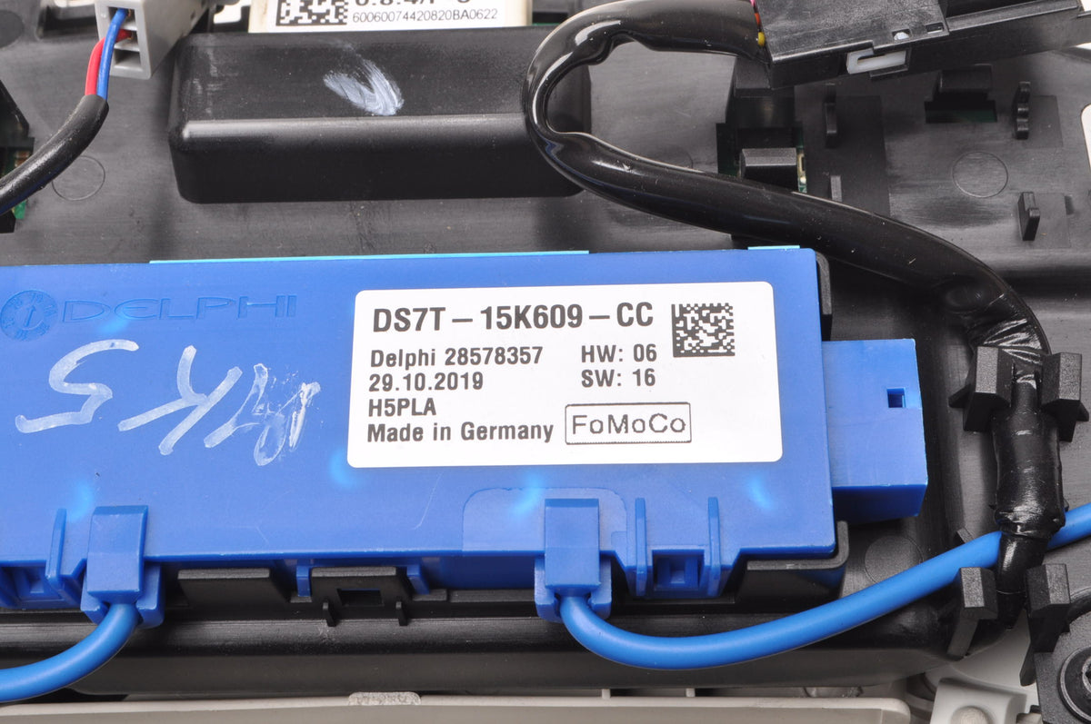 FORD MK5 LIFT LIGHTING INTERIOR CABIN LIGHT DS7T-15K609-CC