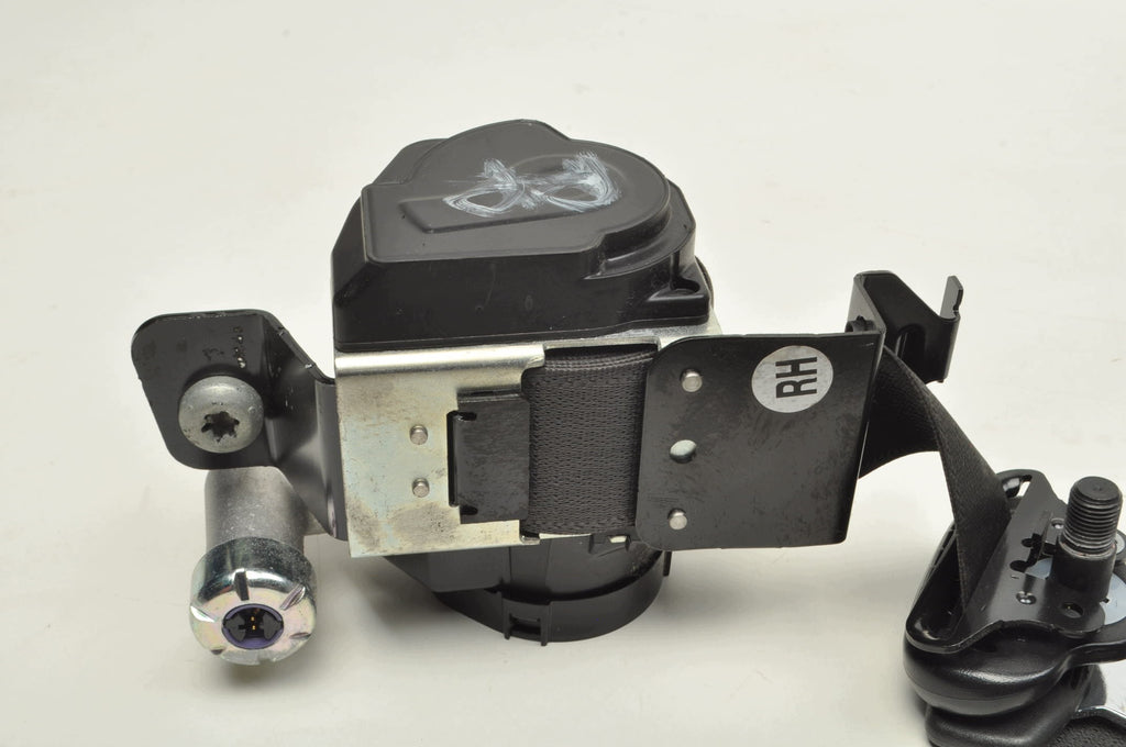 FORD MK5 LIFT SEAT BELT RIGHT FRONT DS73-F61294-HB