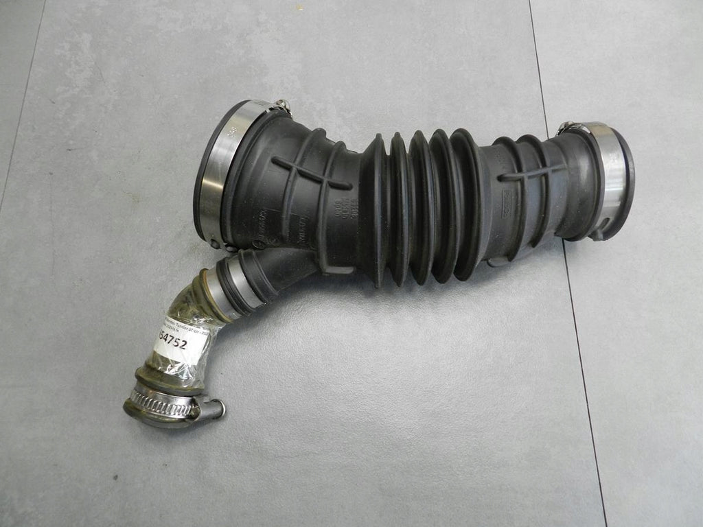FORD MK5 PIPE HOSE DS73-9R504-MB