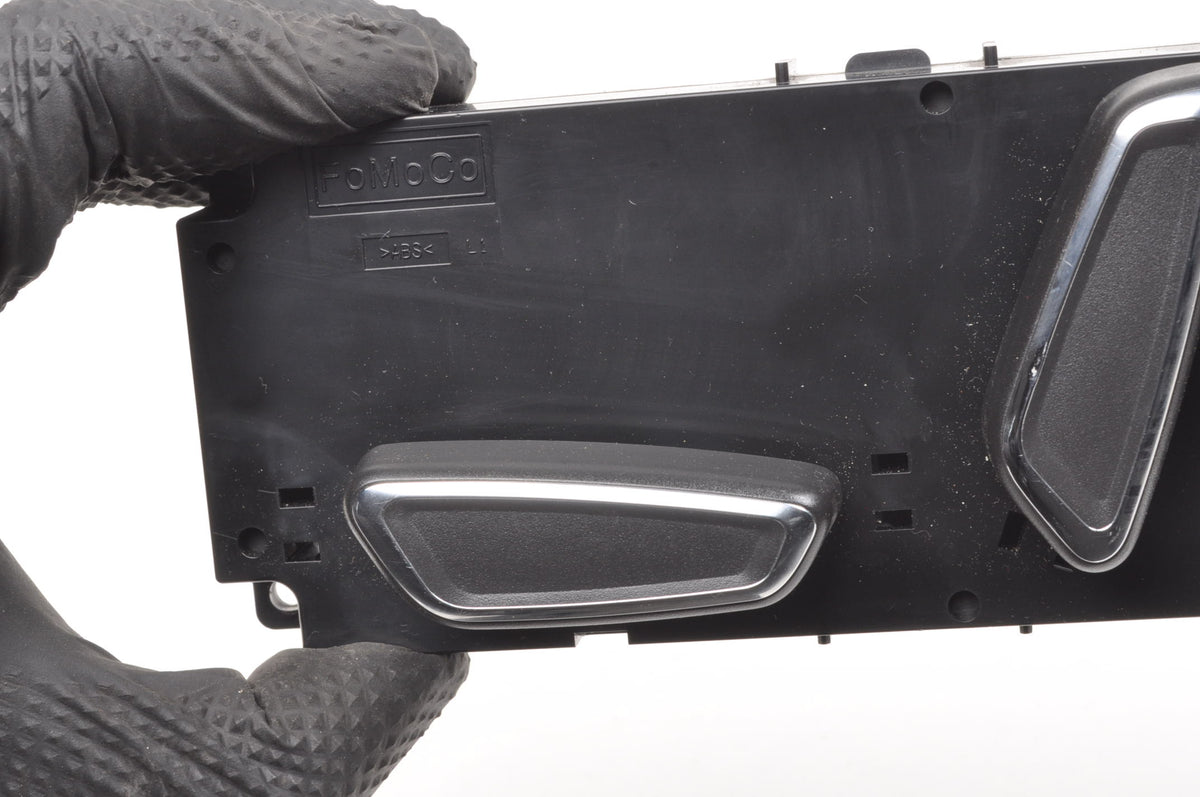 FORD MK5 SEAT ADJUSTMENT PANEL DG9T-14B709-BE