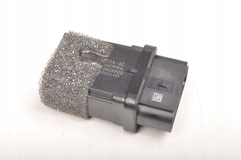 FORD MUSTANG MACH-E MODULE CONTROLLER RELAY NU5T-13B224-AC
