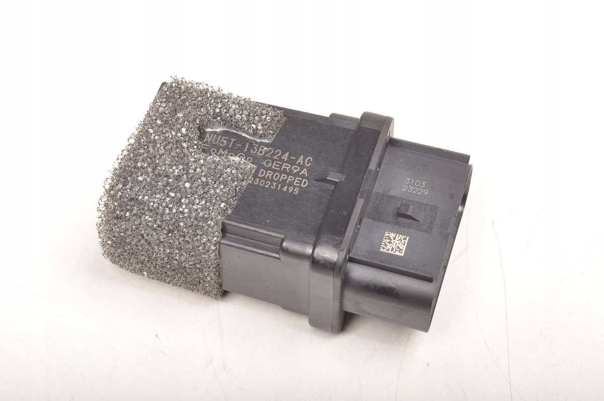 FORD MUSTANG MACH-E MODULE CONTROLLER RELAY NU5T-13B224-AC