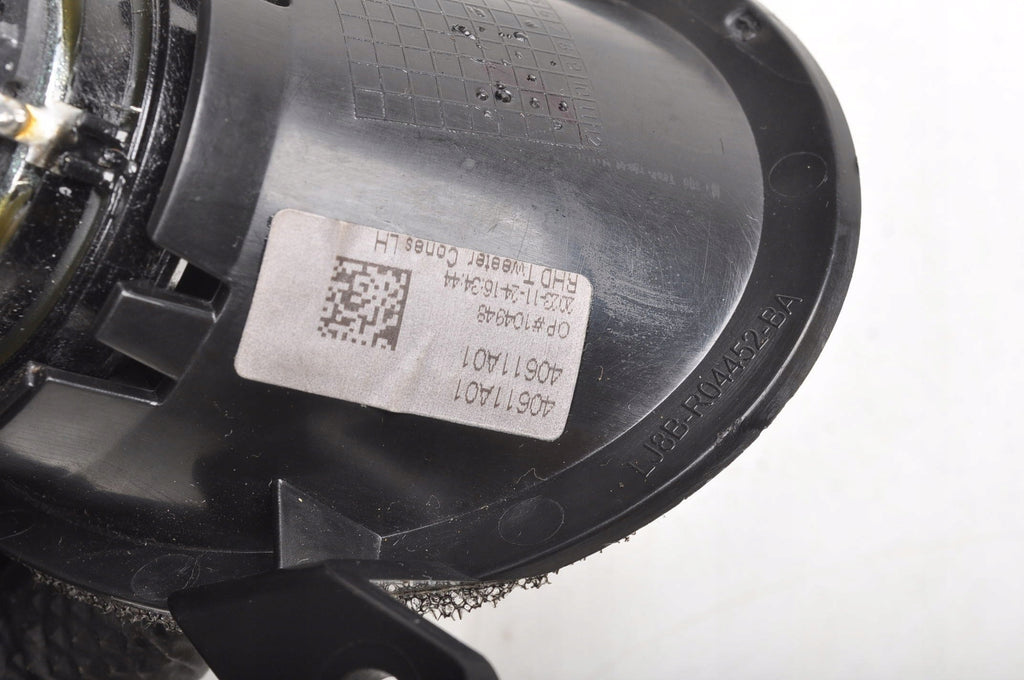 FORD MUSTANG MACH-E TWEETER BOARD P1 LJ8B-R04452-BA