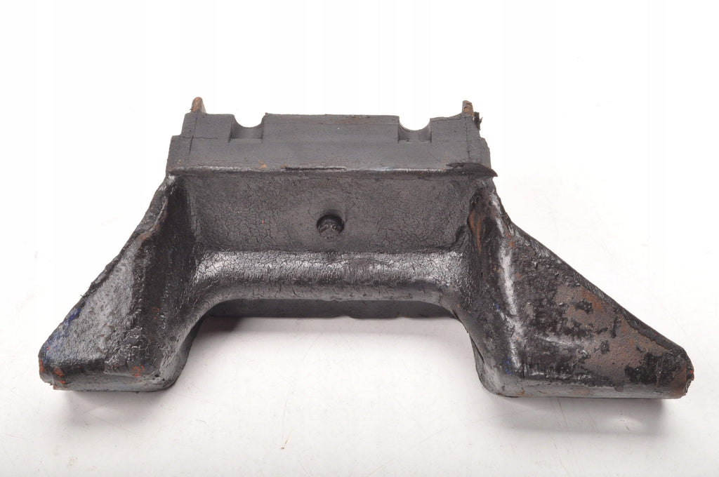 FORD MUSTANG PAW BRACKET ENGINE CUSHION C60A-6038-E
