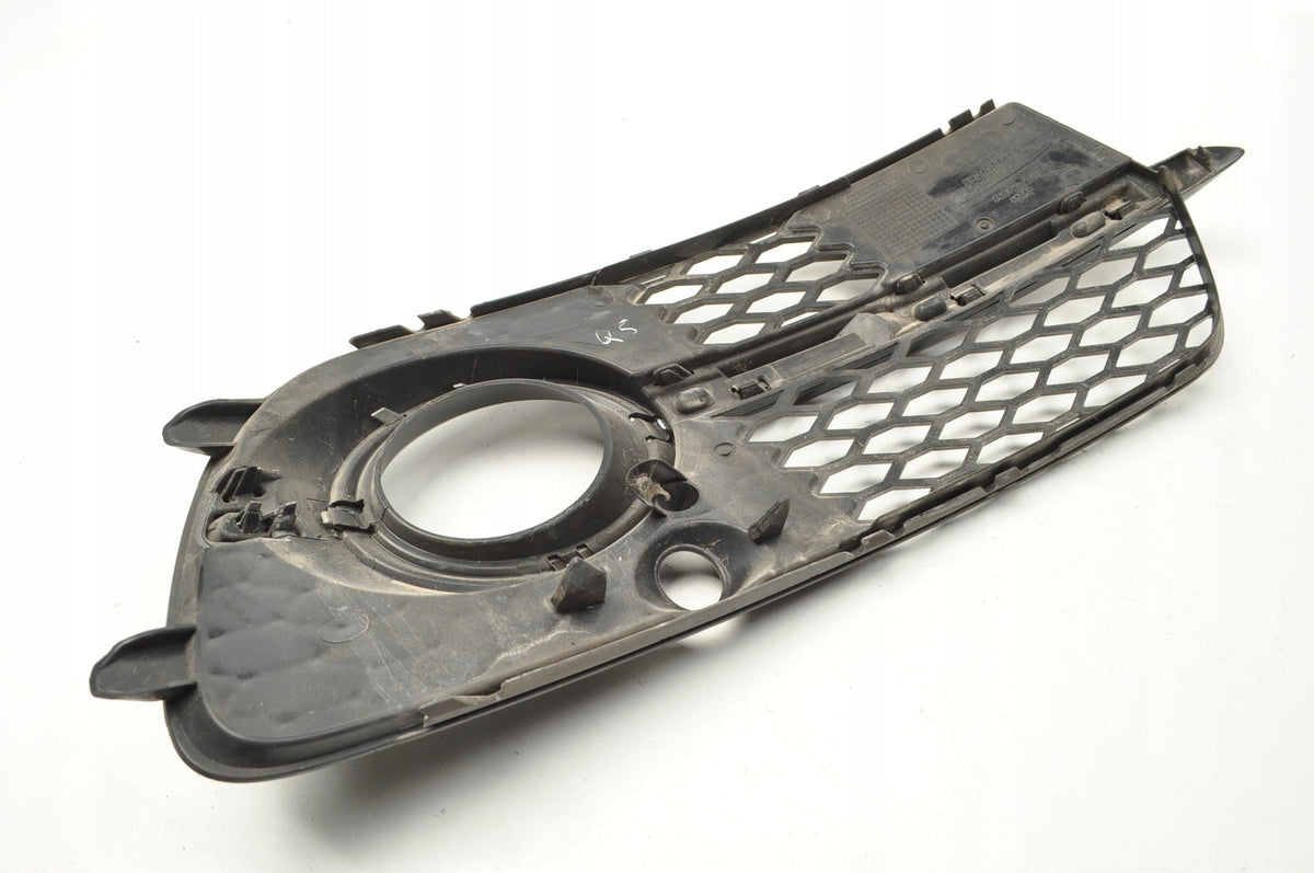 FRAME HALOGEN GRILLE LEFT AUDI Q5 S-LINE LIFT 8R0807681S