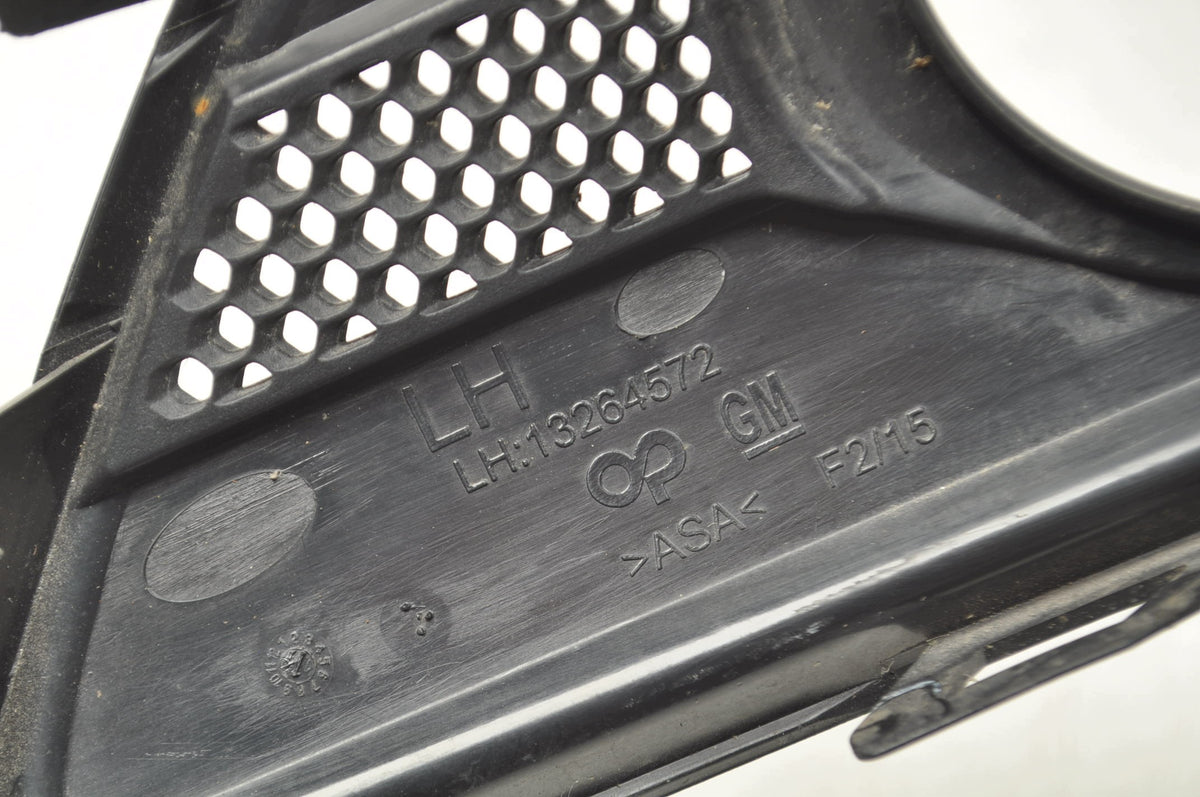 FRAME HALOGEN GRILLE LEFT OPEL ASTRA J 13264572