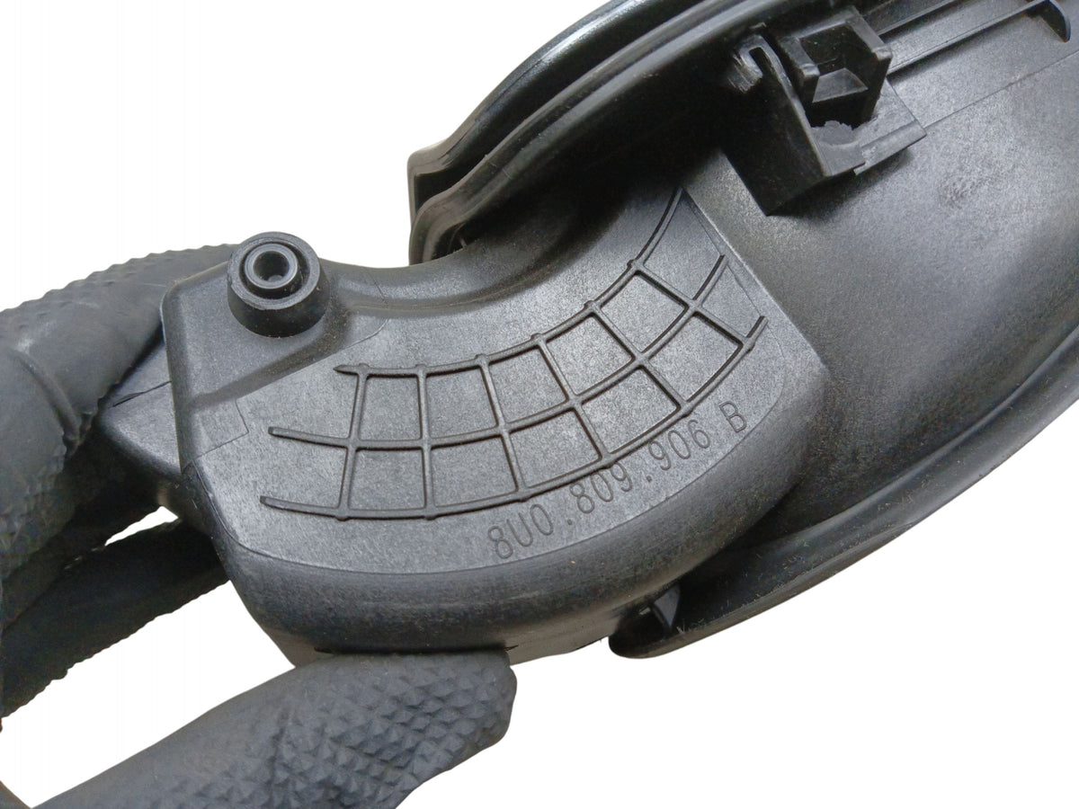 FUEL FILLER FLAP AUDI Q3 AND 8U LAK: LZ7S (11-14) 8U0809906B