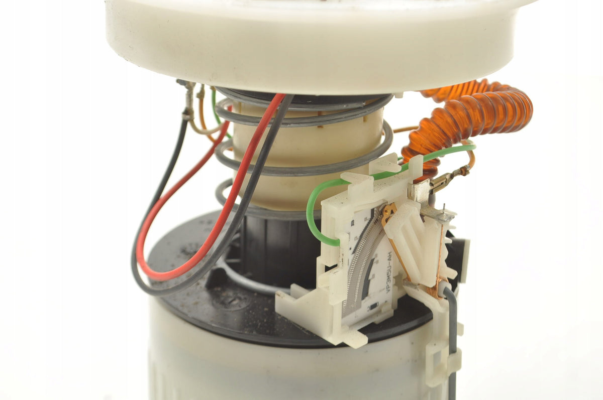 FUEL PUMP VOLVO C30 S40 II C70 V50 4N51-9H307