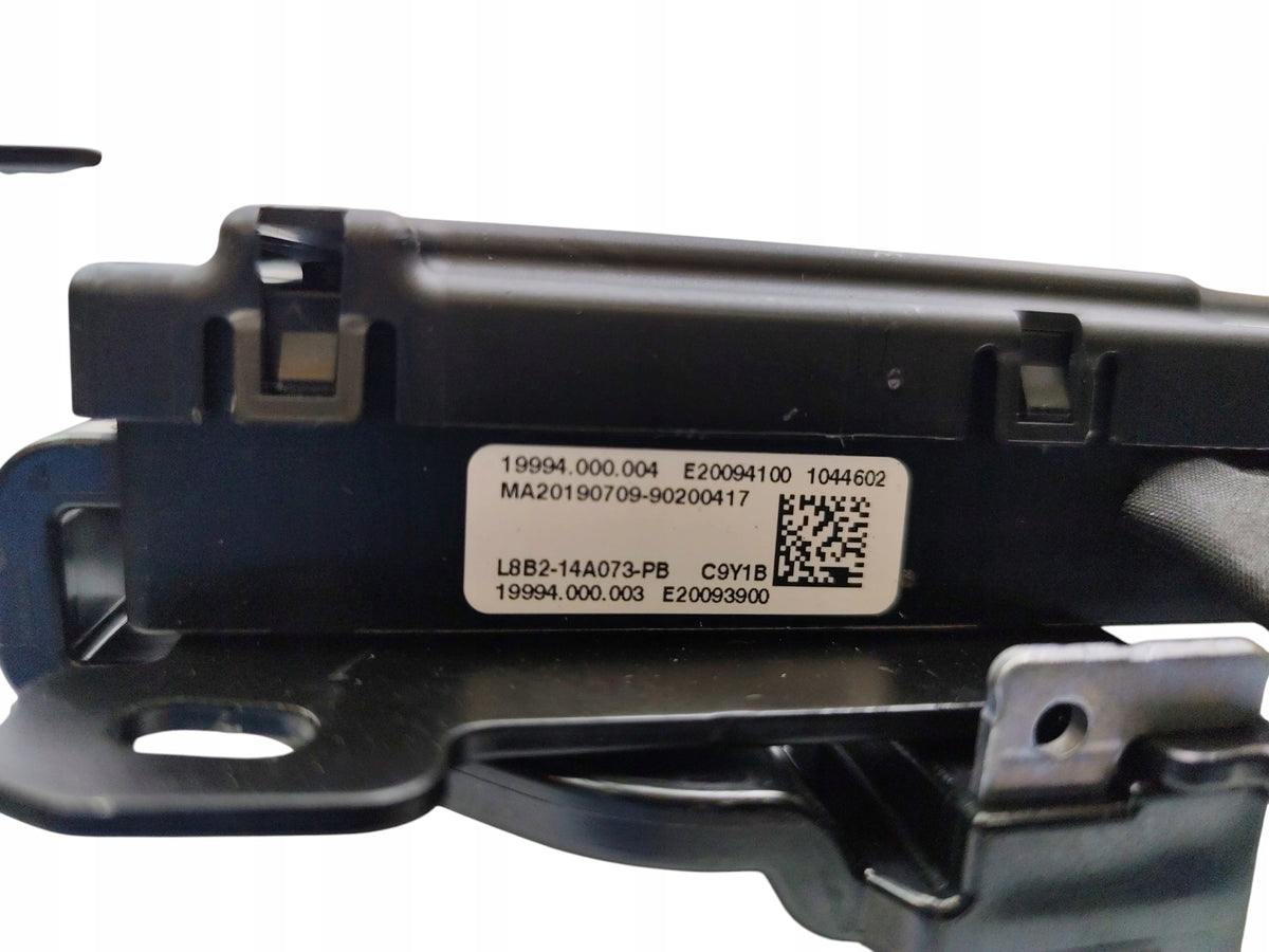 FUSE BATTERY MODULE LAND ROVER DEFENDER II L663 L8B2-14A073-PB