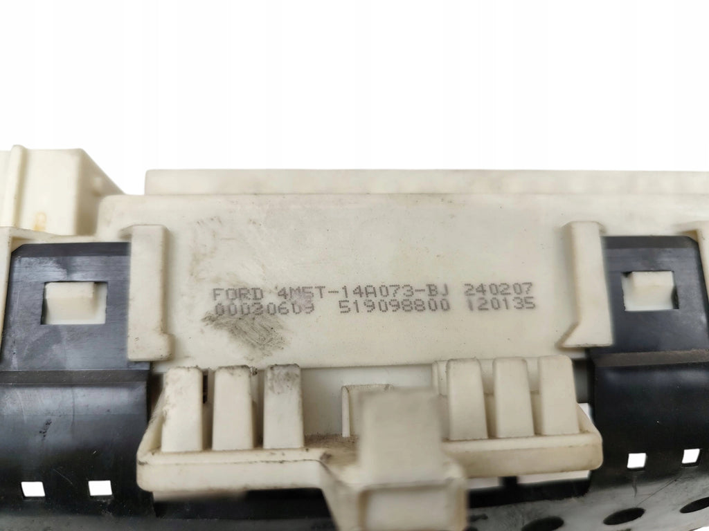 FUSE BOX BSI FORD FOCUS MK2 4M5T-14A073-BJ