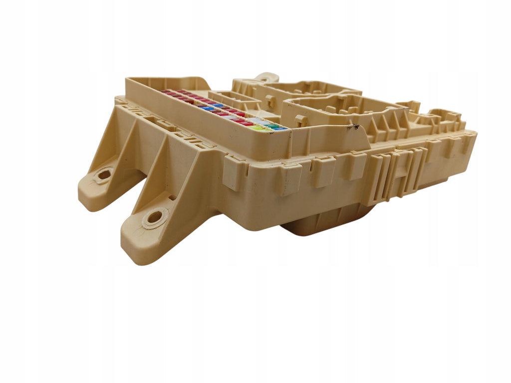 FUSE BOX BSI MODULE KIA SPORTAGE V 91950-R2650