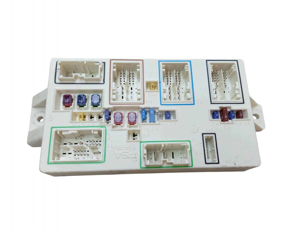 FUSE BOX BSI MODULE PEUGEOT 5008 III 3008 III 9698780580