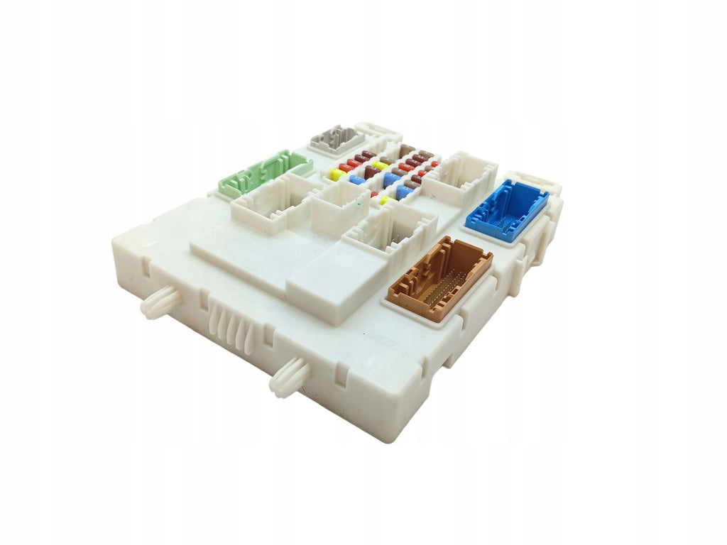 FUSE BOX BSI VOLVO V40 II 31453131