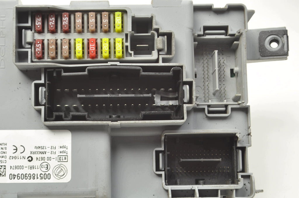 FUSE BOX FIAT PUNTO EVO 1.4 8V 00518690940