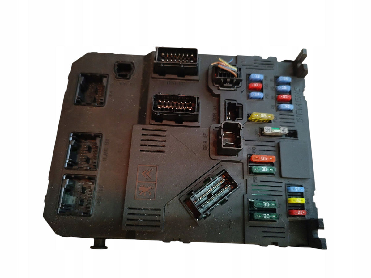 FUSE BOX MODULE BSI PEUGEOT 206 9652474680 E01