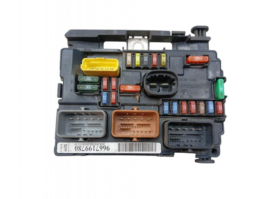 FUSE BOX MODULE BSM PEUGEOT 1007 207 C3 II DS3 9667199780 R09