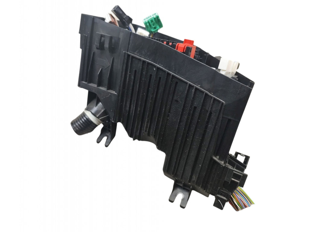 FUSE BOX NISSAN QASHQAI J12 6357-1683
