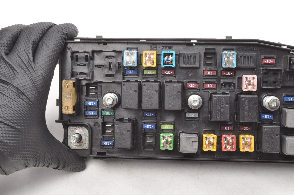 FUSE BOX OPEL ANTARA 2.2 CDTi 163HP 95202894