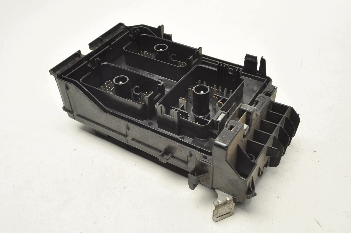 FUSE BOX OPEL ASTRA K 1.4 16V Turbo 150HP