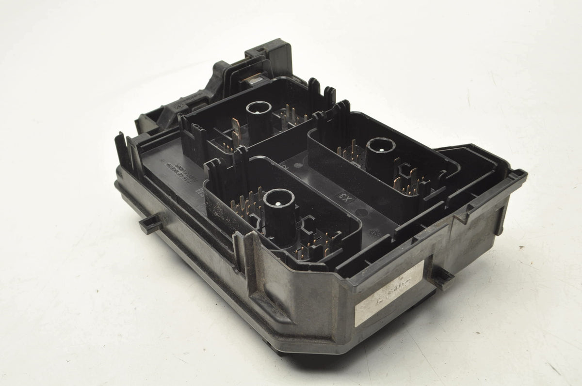 FUSE BOX OPEL ASTRA K 1.4 16V Turbo 150HP