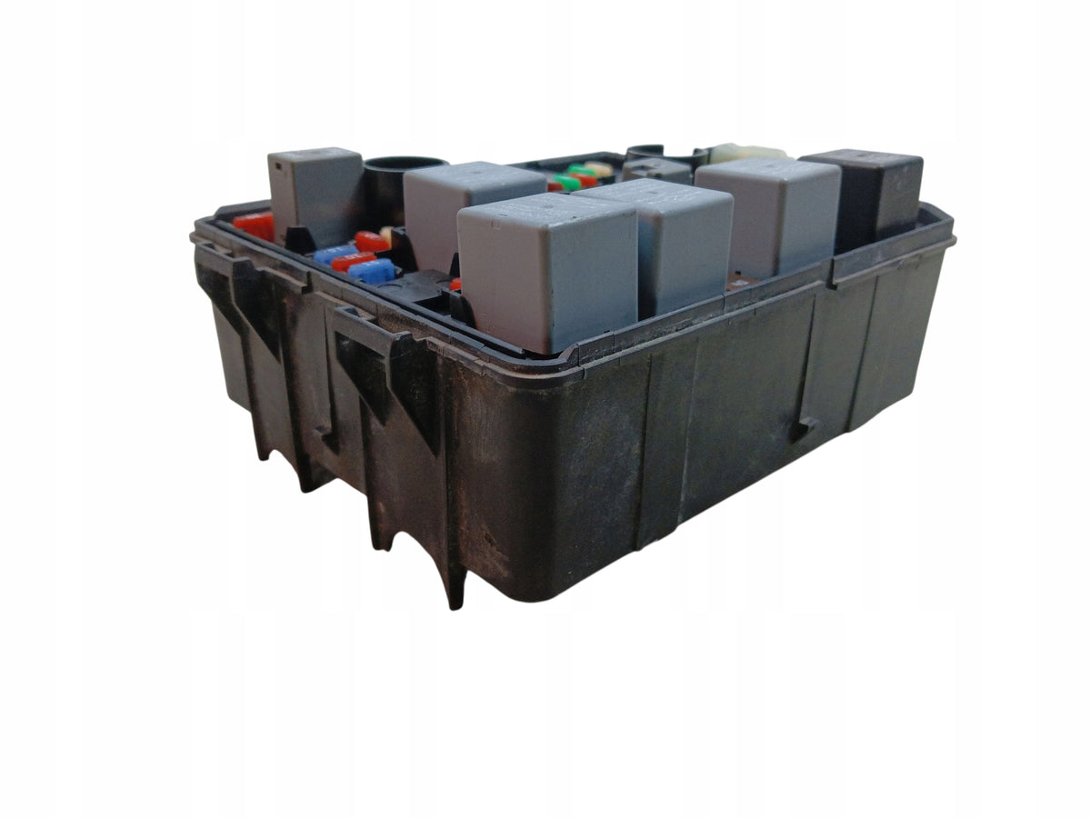 FUSE BOX OPEL CORSA E (2014-2019) 13430533AA