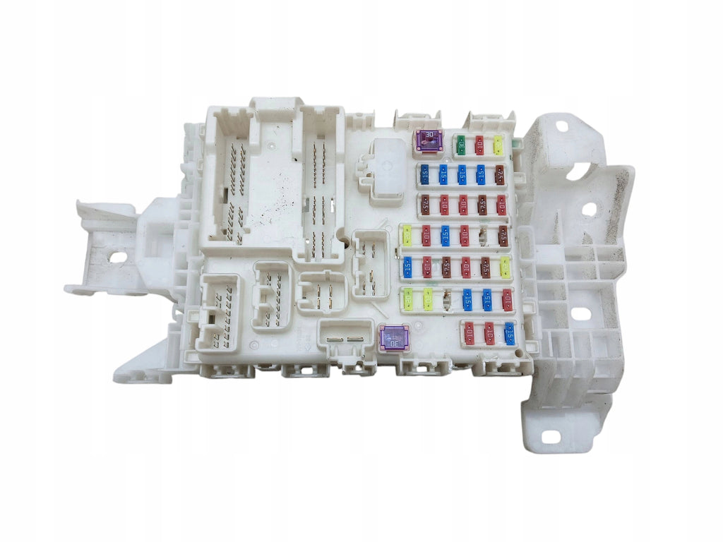 FUSE BOX SUZUKI SX4 S-CROSS AA10-2667