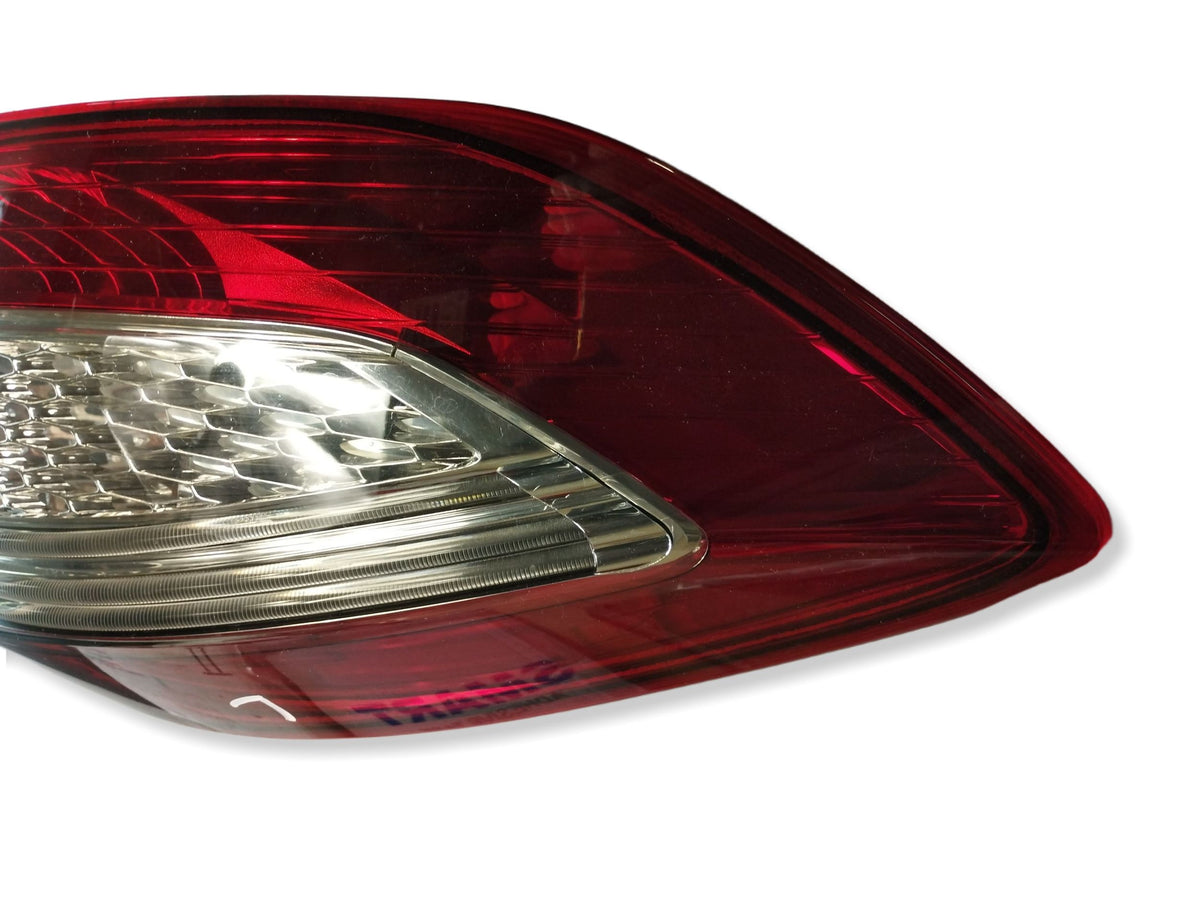 Ford Mondeo MK4 IV KOMBI Rear lamp left rear BS7113405B TINTED