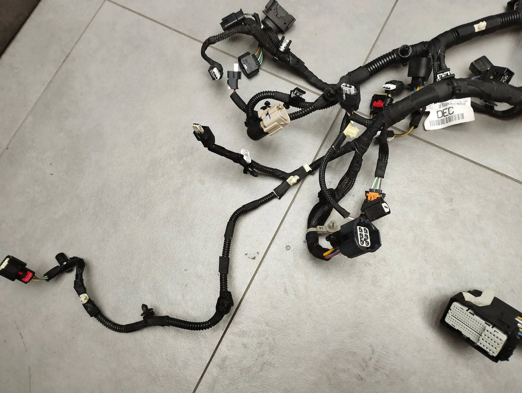 Ford Mondeo MK5 2.0 TDCI ENGINE BEAM HG9T12C508