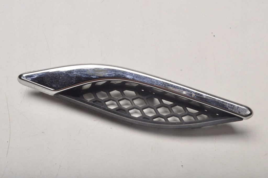 GHIBLI III GRILLE INLET FENDER MOLDING 670028905