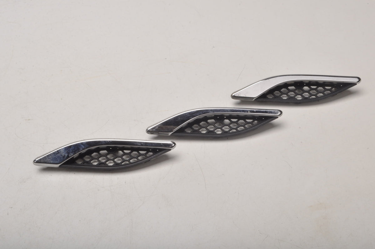 GHIBLI III GRILLE INLET FENDER MOLDING 670028905